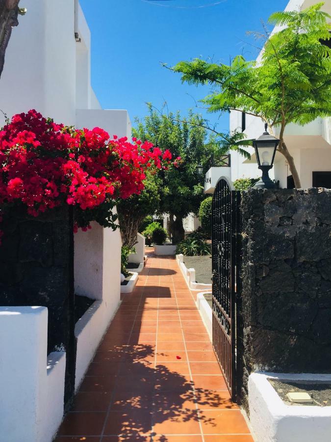 Apartamentos Maribel Puerto del Carmen  Eksteriør billede